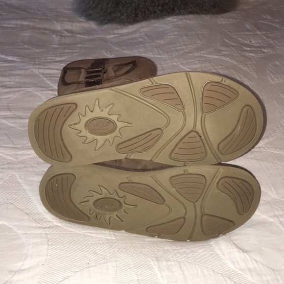 Cargo Pocket Tall Uggs - Picture 5 of 7